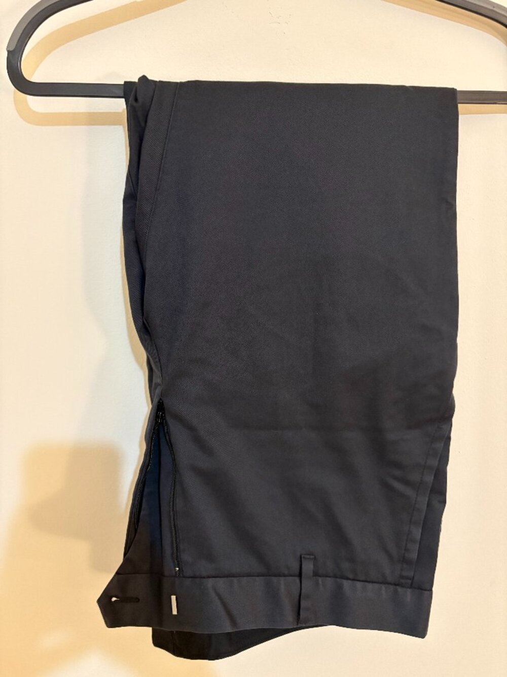 Bonobos "Tuesday" Navy Chinos Size 34/30 Tailored Fit Casual